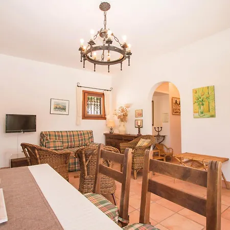 Villa California By Abahana